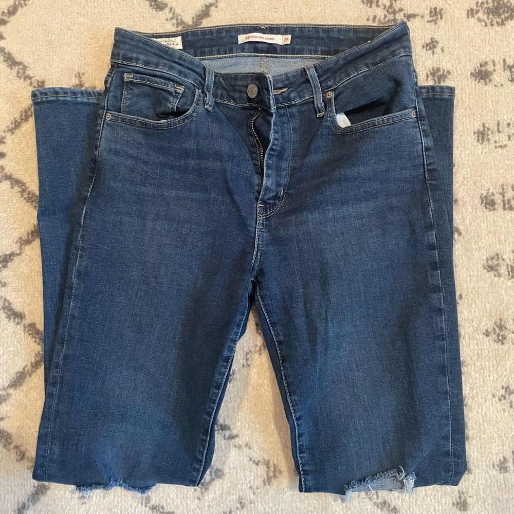 Levi 721 high rise skinny medium to dark wash jeans